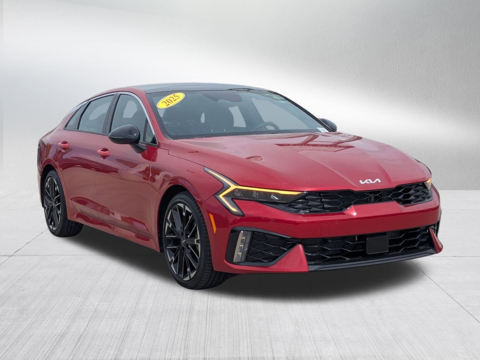 2025 Kia K5 GT photo 7