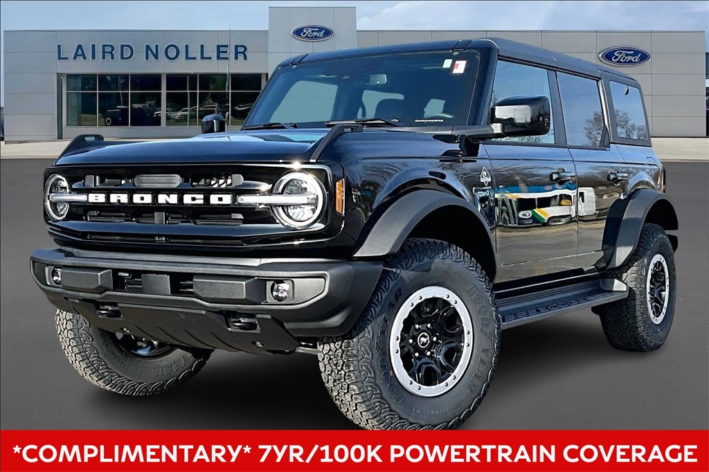 2025 Ford Bronco 4-Door Outer Banks's photo