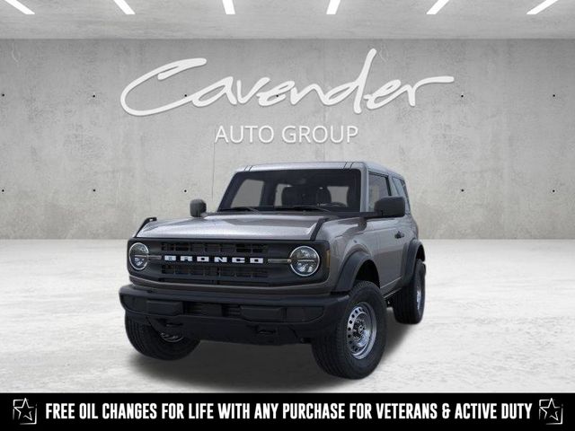 2025 Ford Bronco Base photo 2