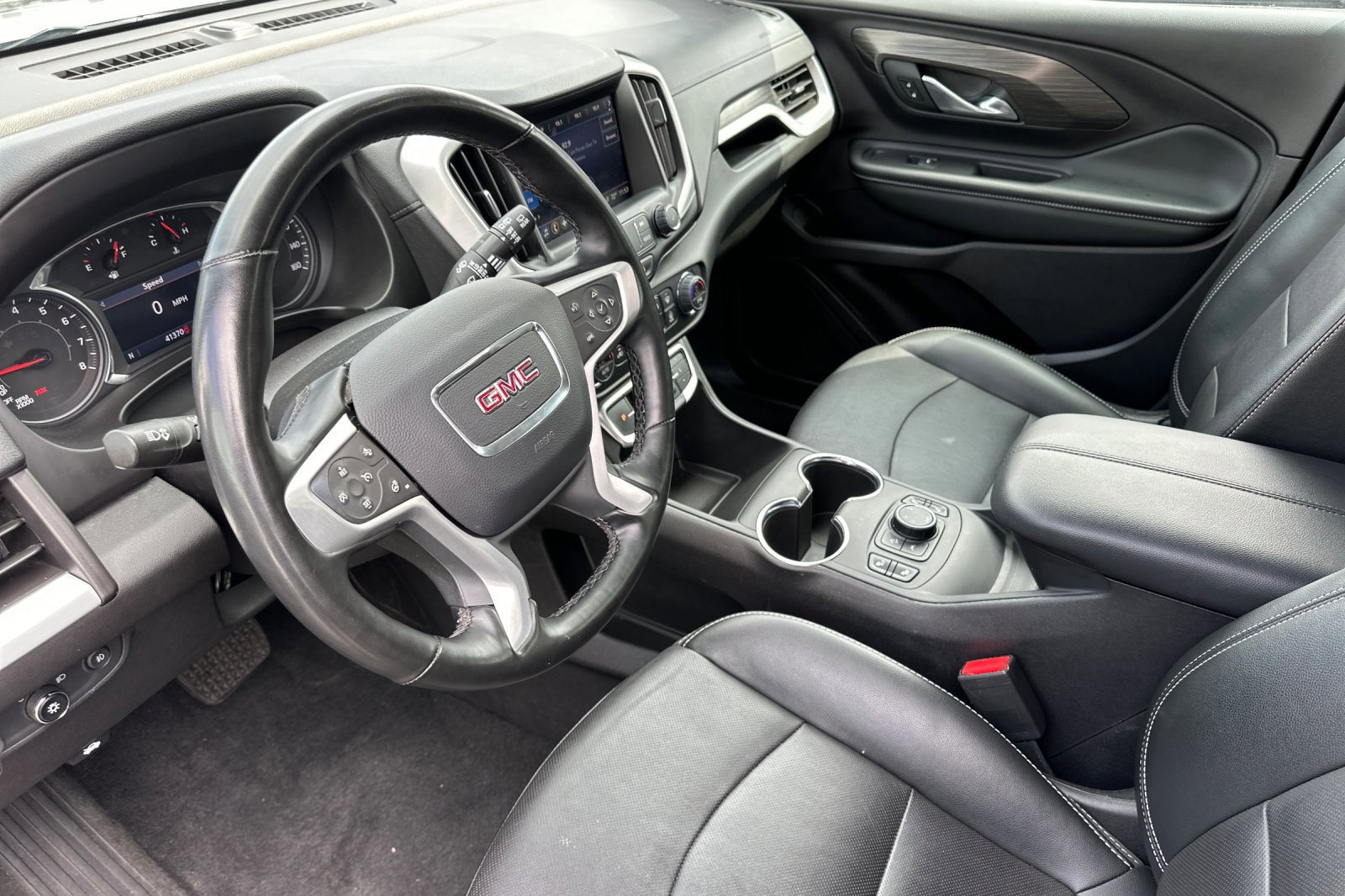 2024 Gmc Terrain SLT photo 8