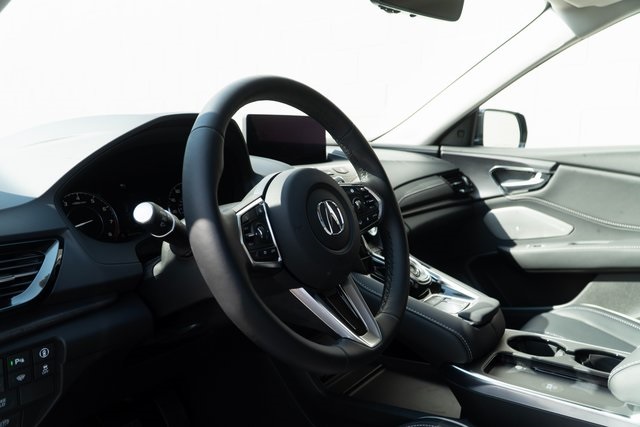 2025 Acura RDX Advance photo 4