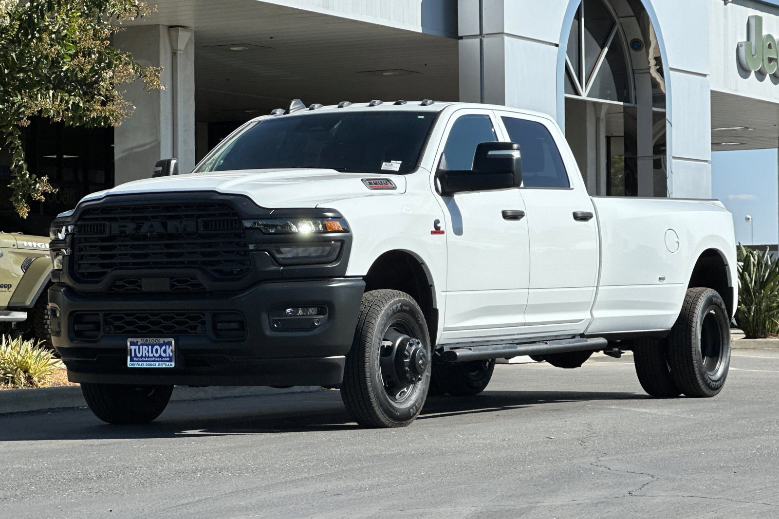 2026 Ram 3500 Tradesman photo 8