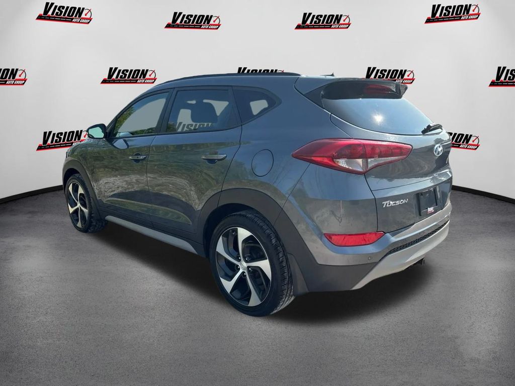 2017 Hyundai Tucson Value photo 7