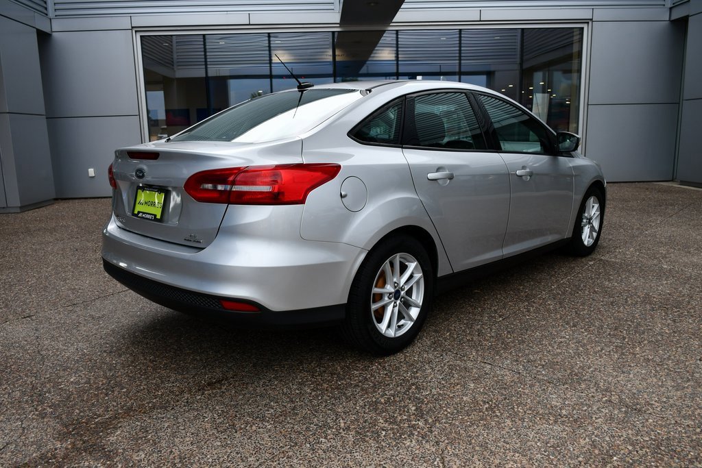 2015 Ford Focus SE photo 6