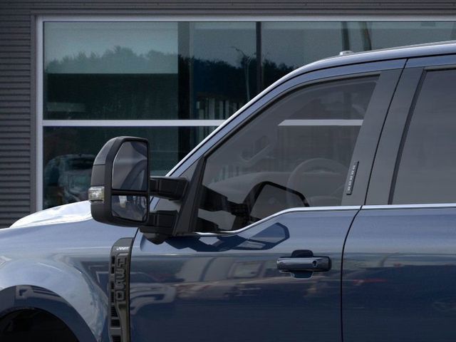 2025 Ford F-350 Lariat photo 18