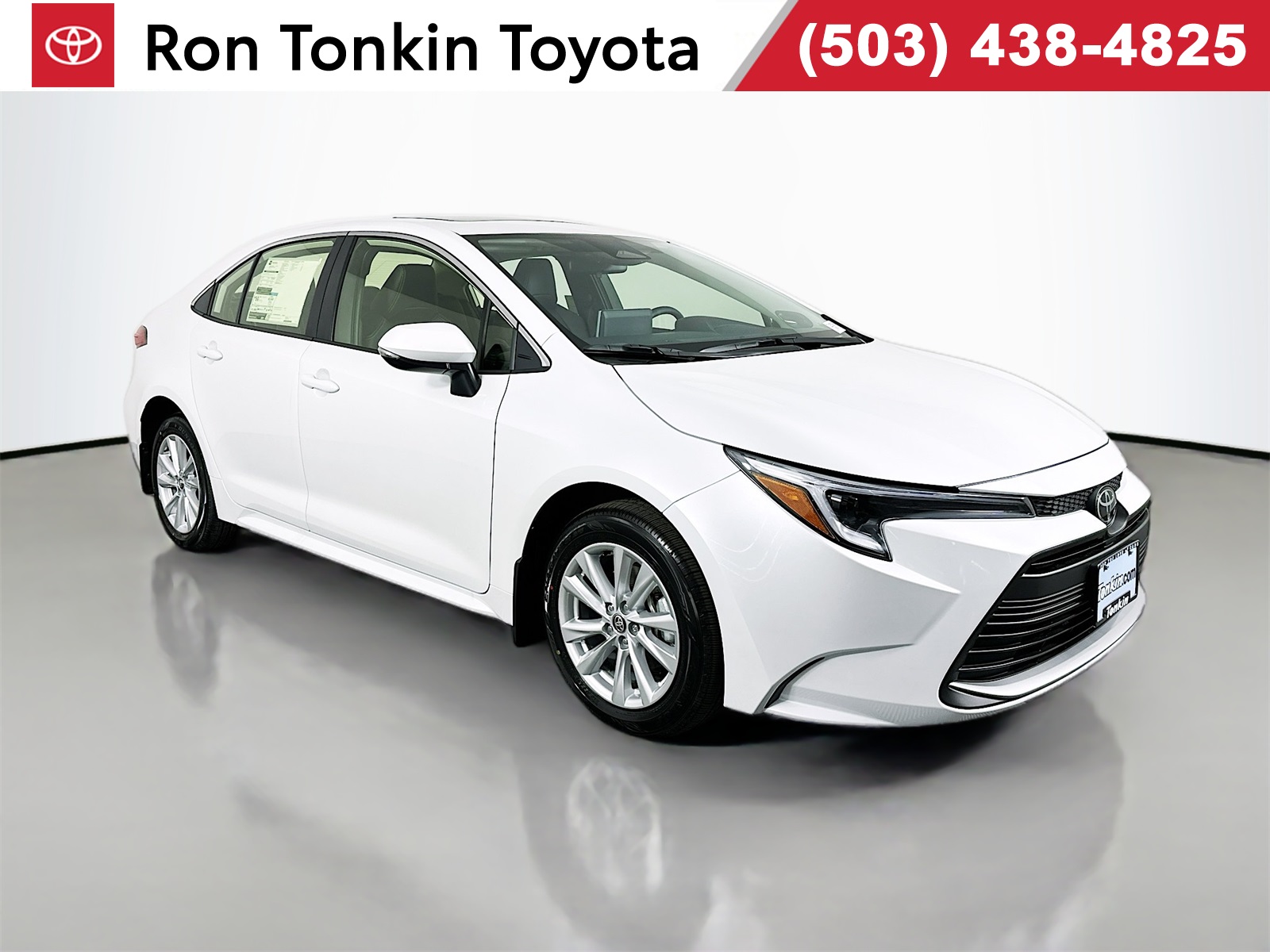 2026 Toyota Corolla XLE's photo