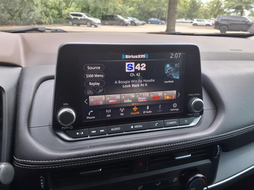 2021 Nissan Rogue S photo 19