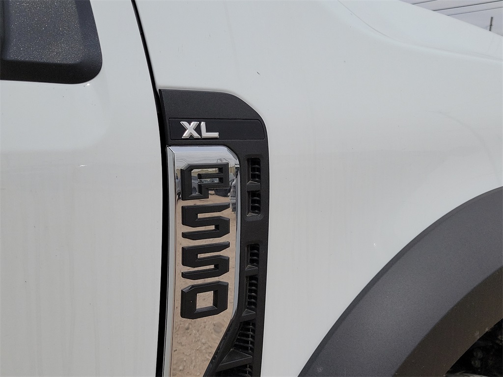 2024 Ford F-550 XL photo 13