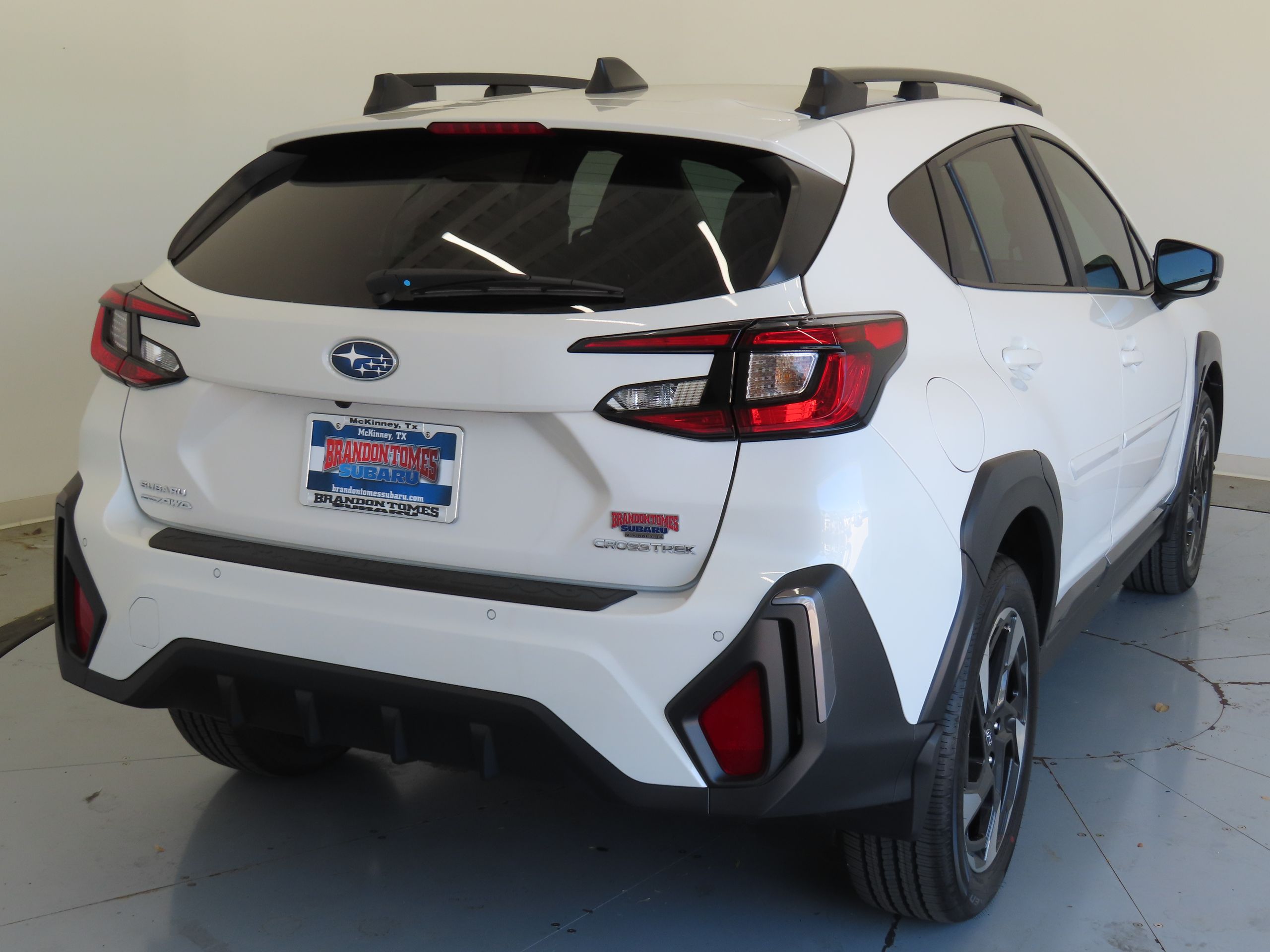 2025 Subaru Crosstrek Limited photo 3