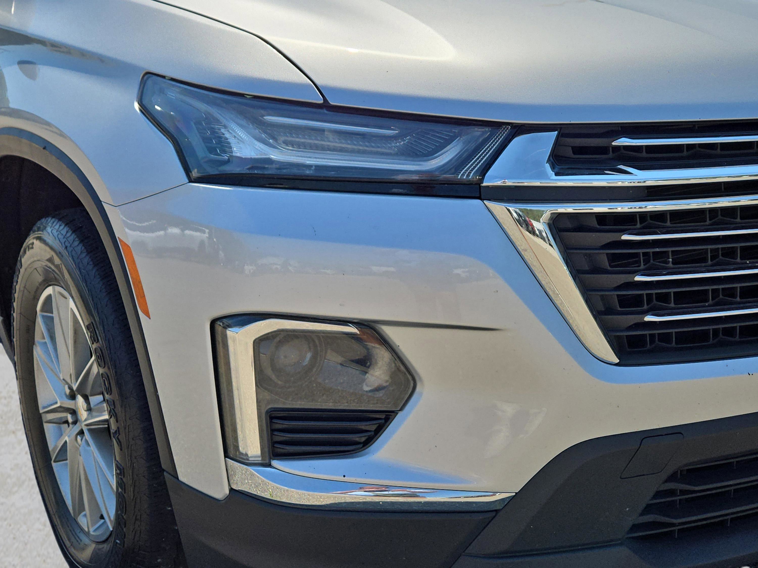 2022 Chevrolet Traverse Cloth photo 3