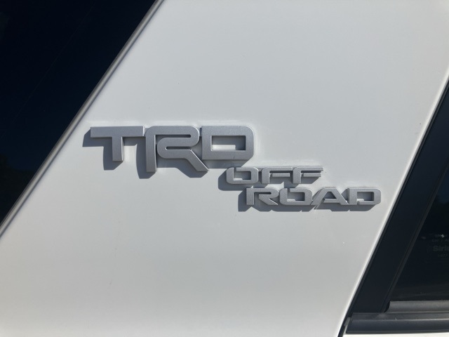 2024 Toyota 4Runner TRD Off-Road photo 30
