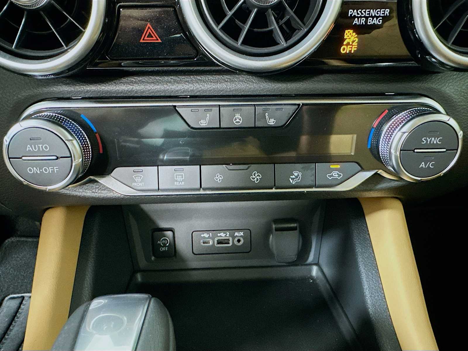 2024 Nissan Sentra SV photo 17