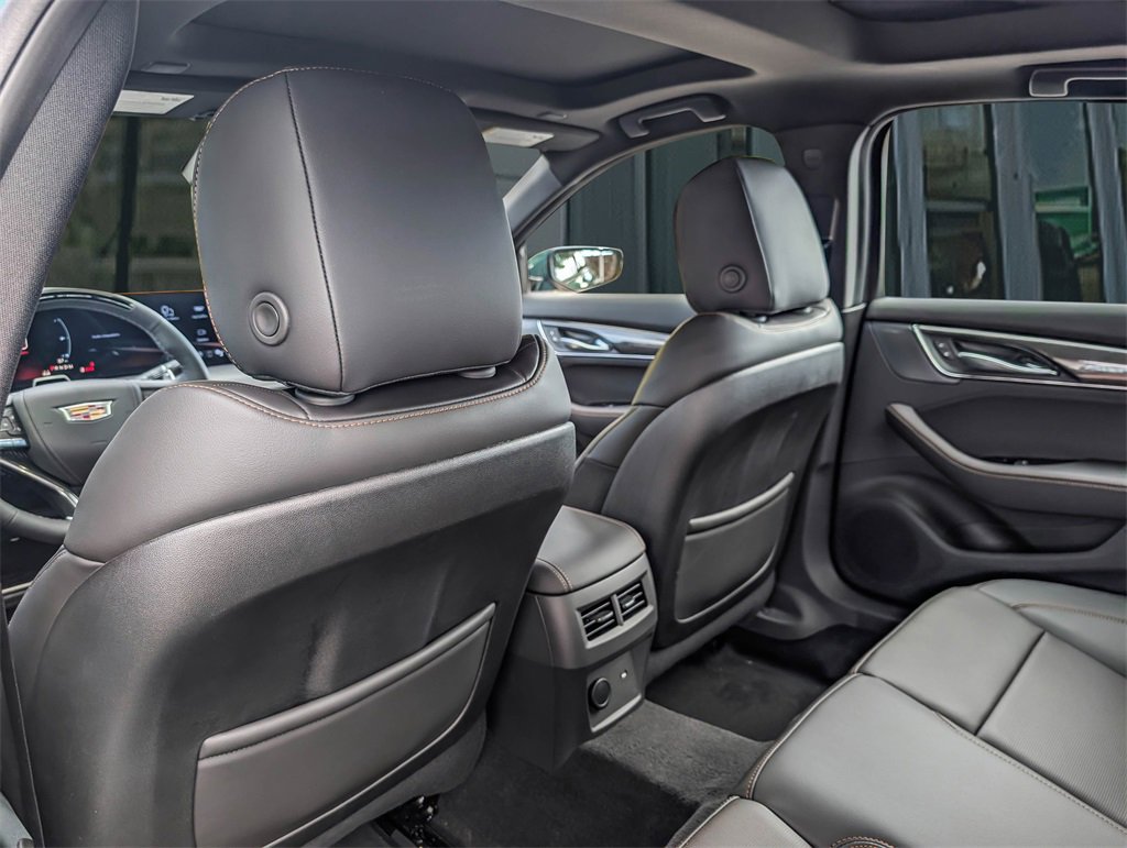 2026 Cadillac CT5 V photo 16