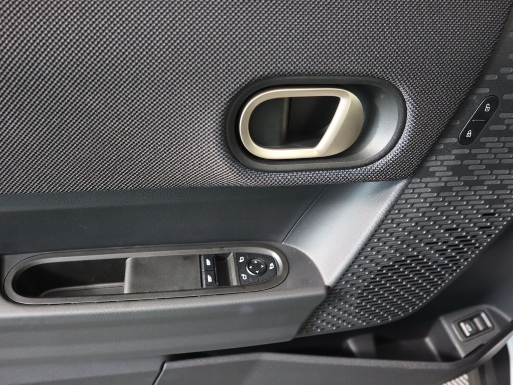 2025 Mini Cooper S Iconic photo 25