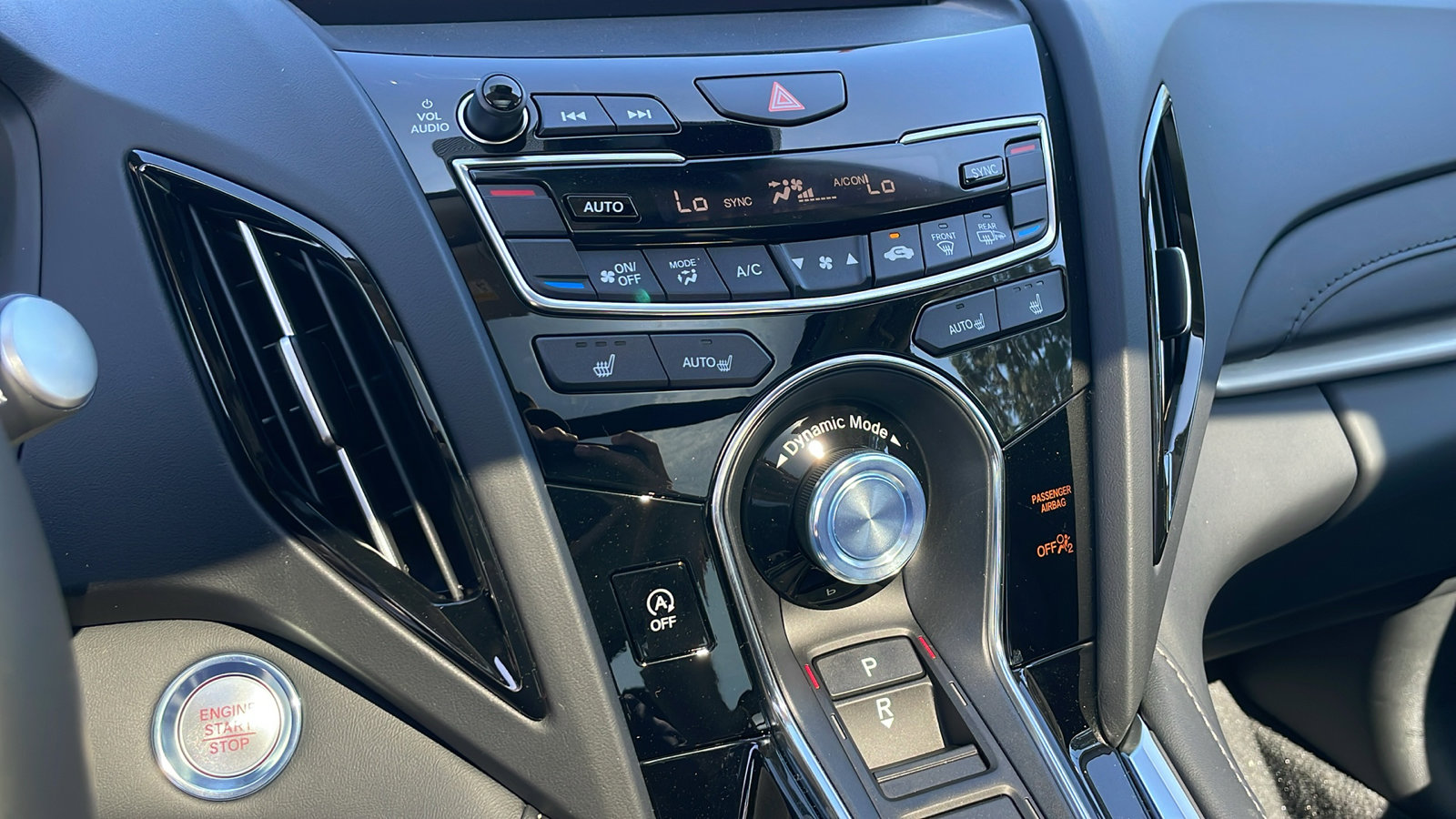 2025 Acura RDX Technology photo 15