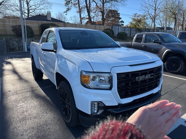 2022 GMC Canyon Elevation's photo