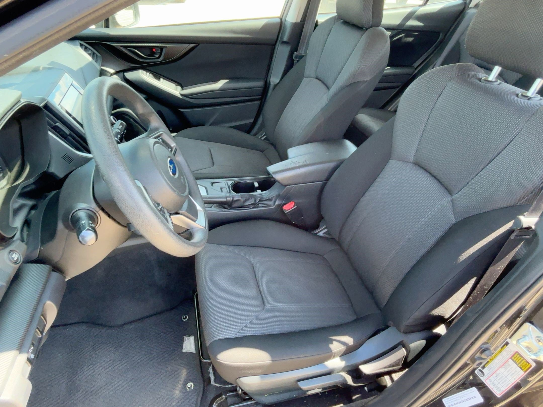 2023 Subaru Impreza Base photo 4