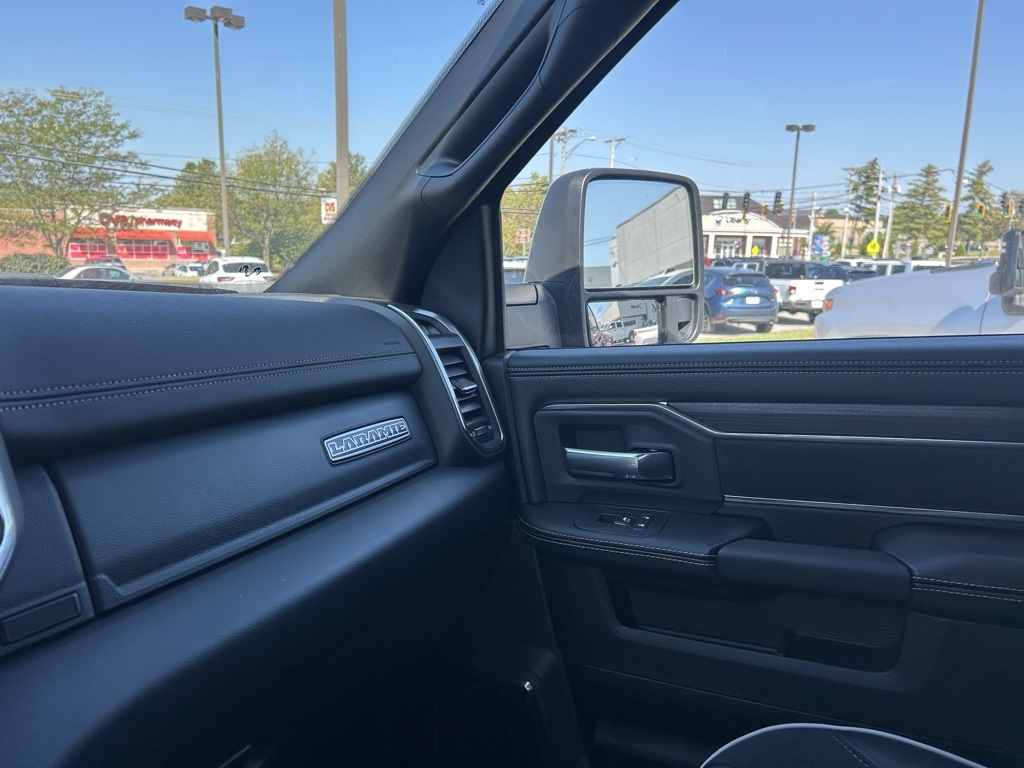 2026 Ram 3500 photo 20