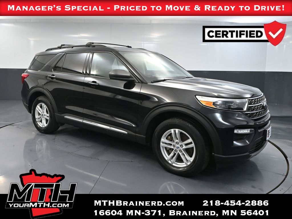 2023 Ford Explorer XLT's photo