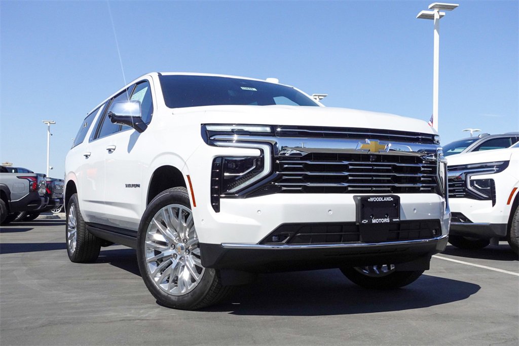 2025 Chevrolet Suburban Premier's photo