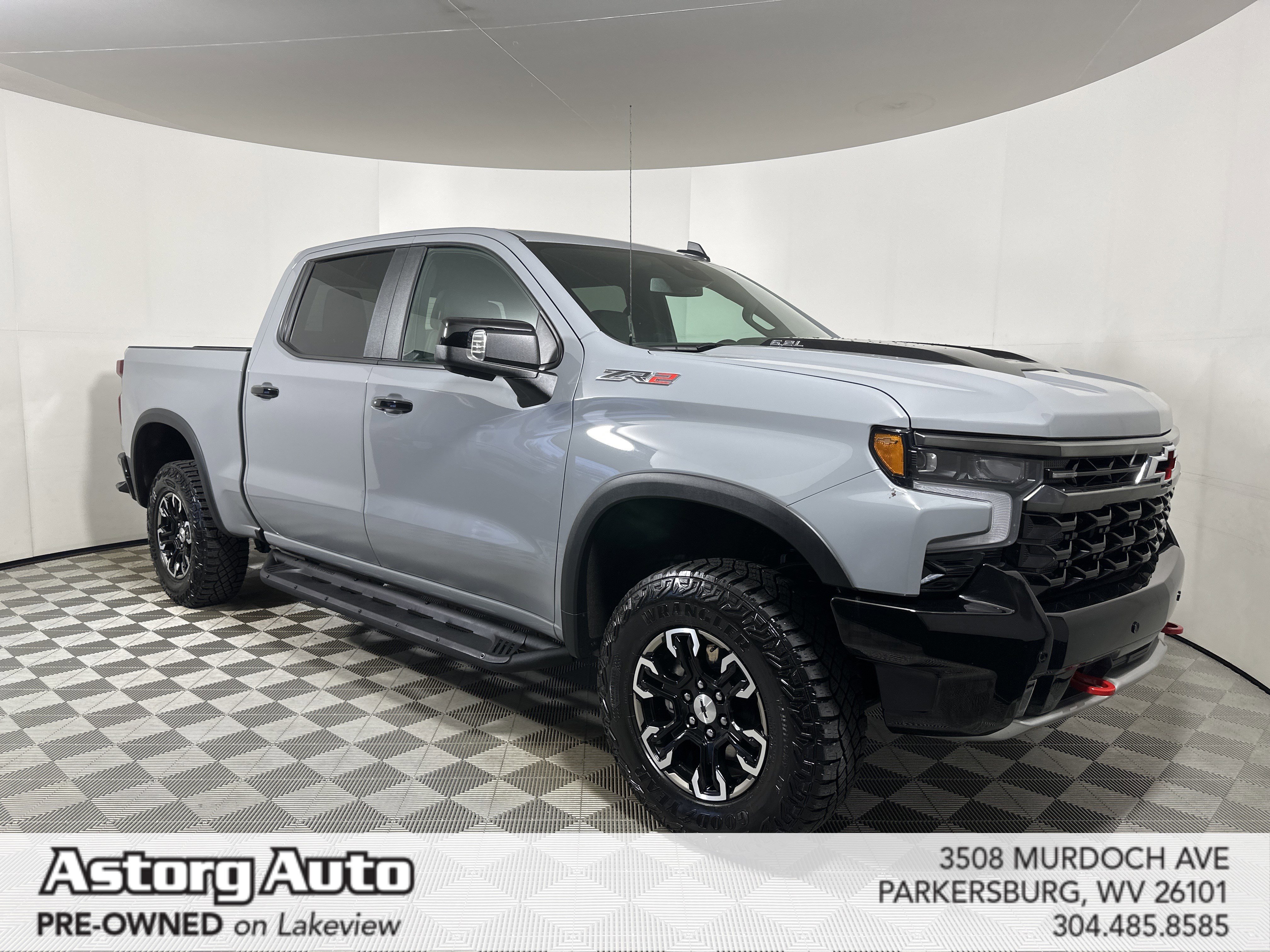 2025 Chevrolet Silverado 1500 ZR2's photo