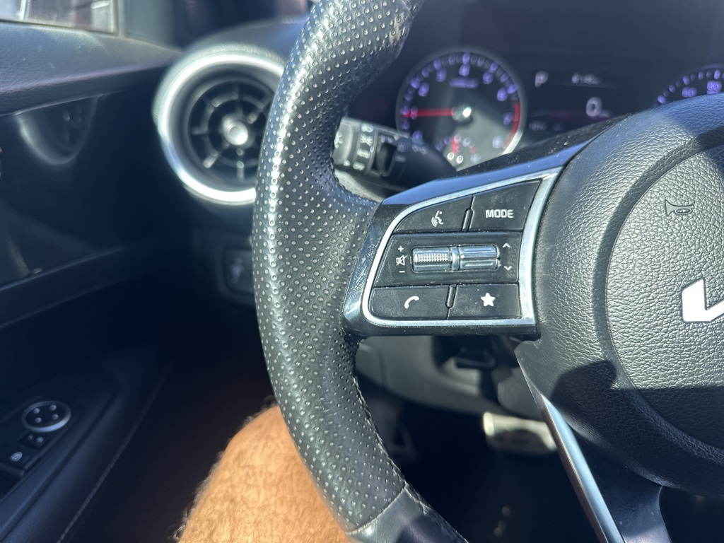 2023 Kia Forte GT-Line photo 10