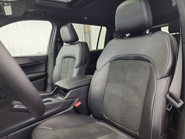 2025 Jeep Grand Cherokee Altitude X photo 13
