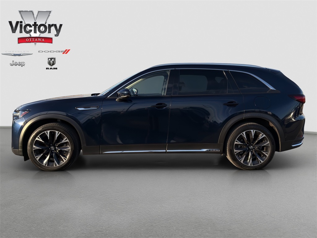 2024 Mazda CX-90 Premium photo 3