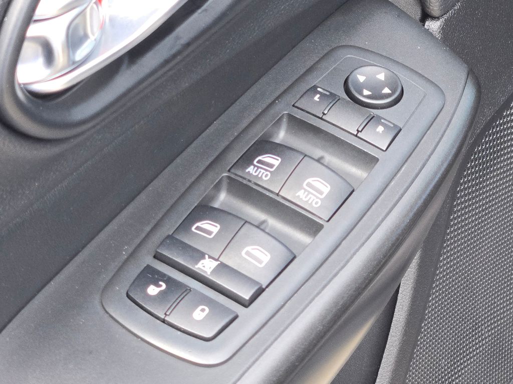 2021 Jeep Cherokee Trailhawk photo 13