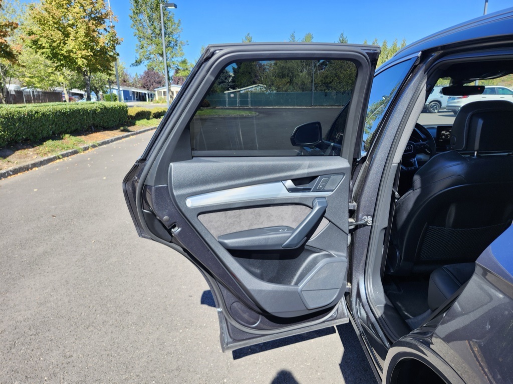 2020 Audi SQ5 Premium photo 21