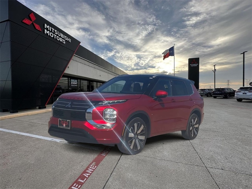 2025 Mitsubishi Outlander SEL photo 4