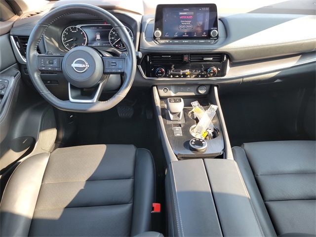 2022 Nissan Rogue SV photo 17