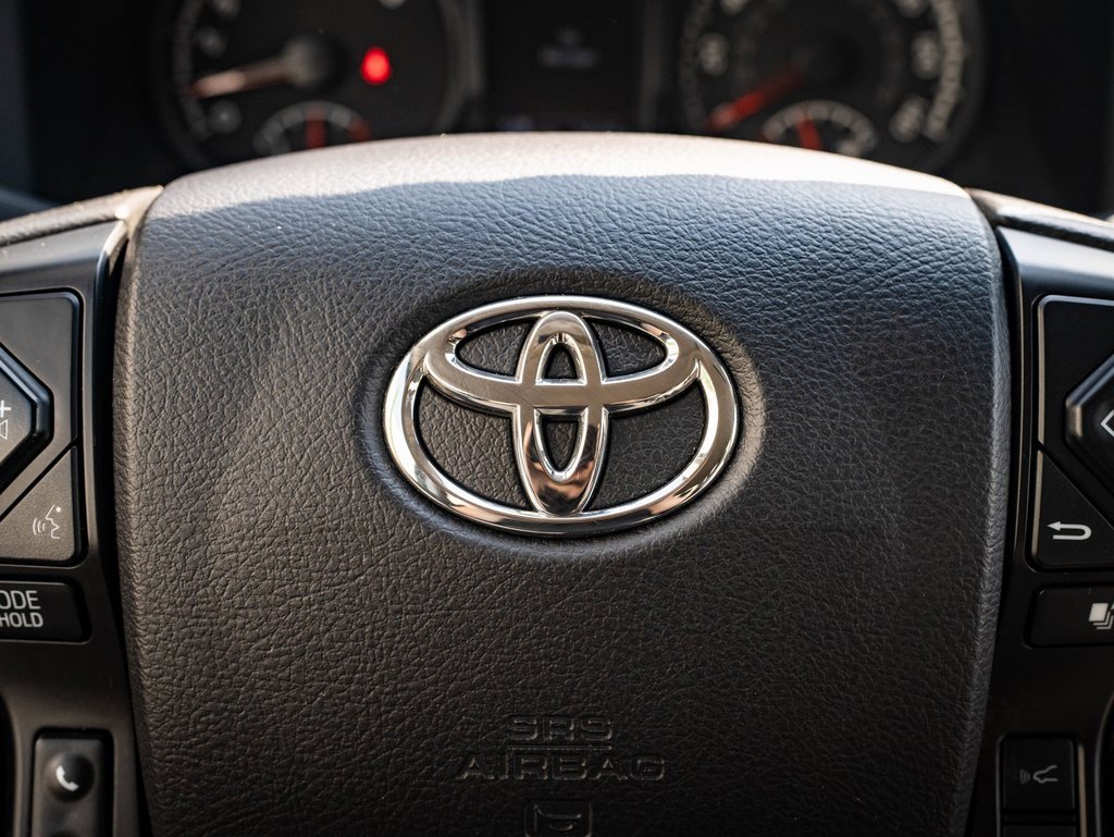 2022 Toyota Tacoma SR photo 24