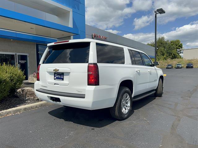 2018 Chevrolet Suburban LT photo 7