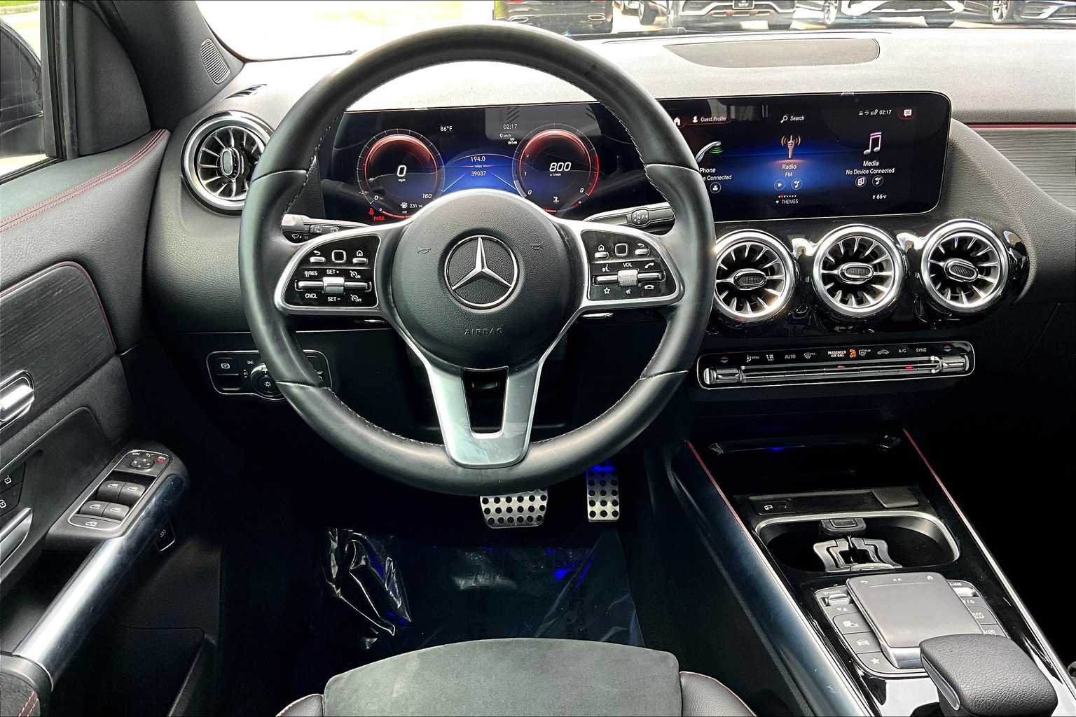 2023 Mercedes Benz GLA 250 photo 5