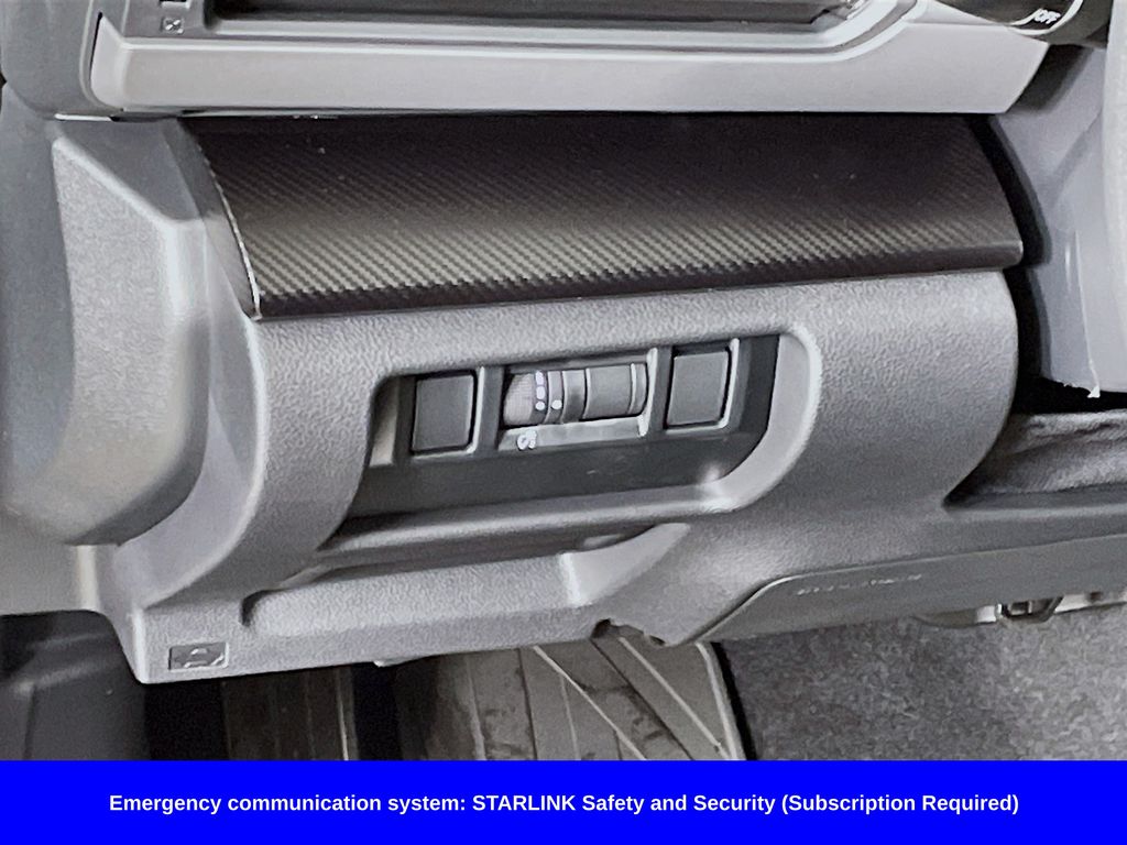 2025 Subaru Crosstrek Premium photo 9