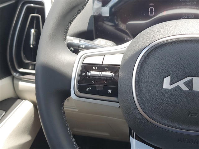 2025 Kia Sorento S photo 16