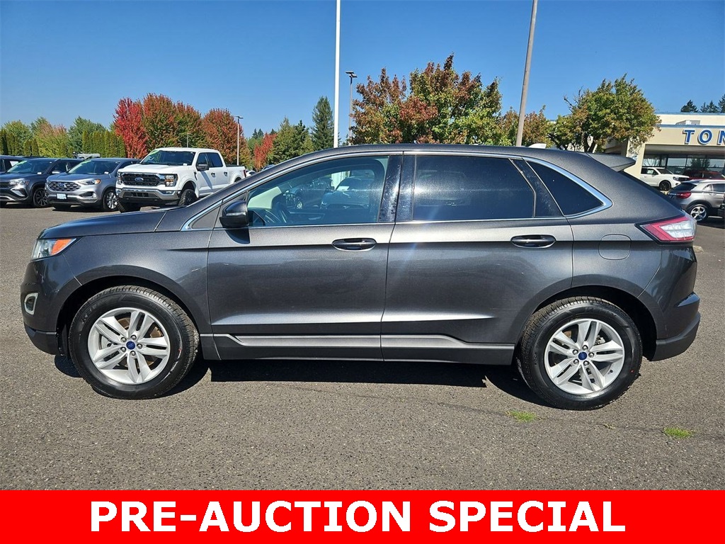 2018 Ford Edge SEL photo 2