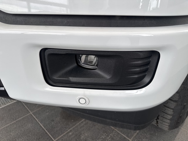 2025 Ford F-150 XLT photo 4