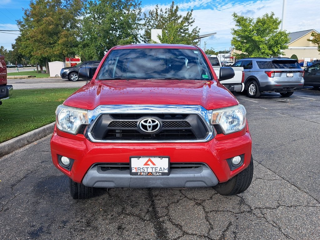 2015 Toyota Tacoma Base photo 2