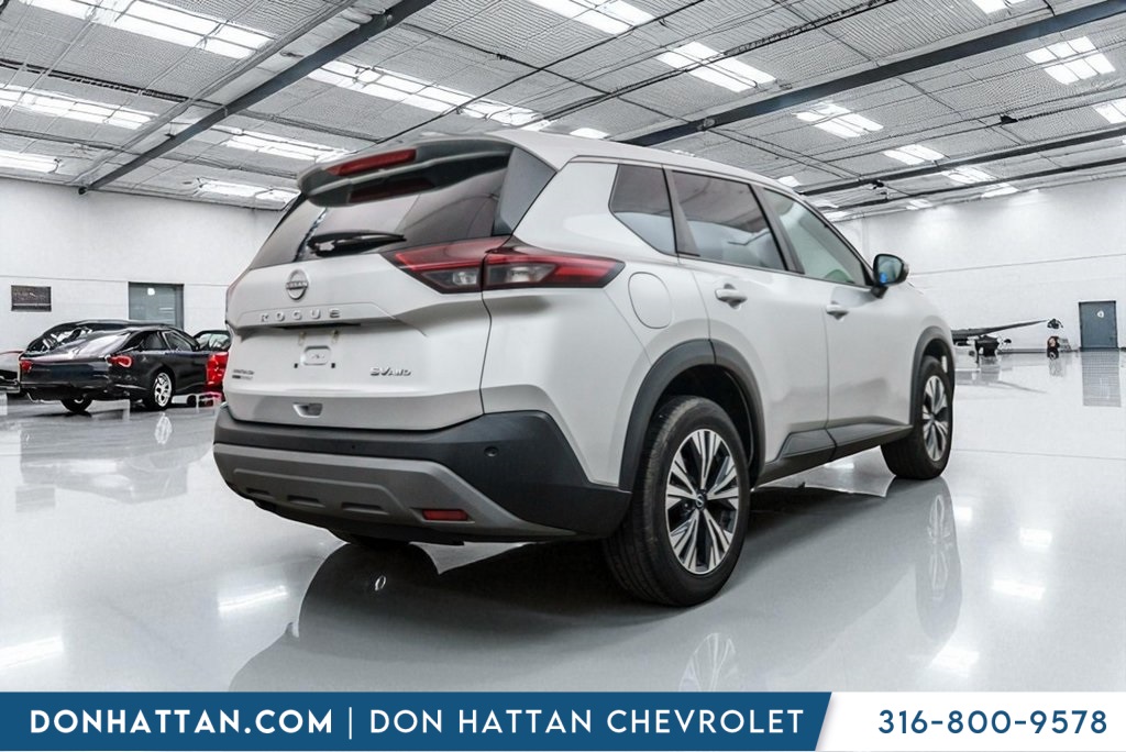 2022 Nissan Rogue SV photo 28