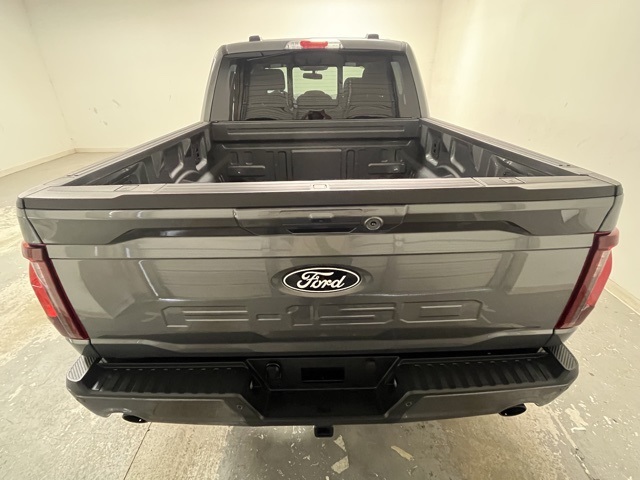 2024 Ford F-150 XLT photo 3
