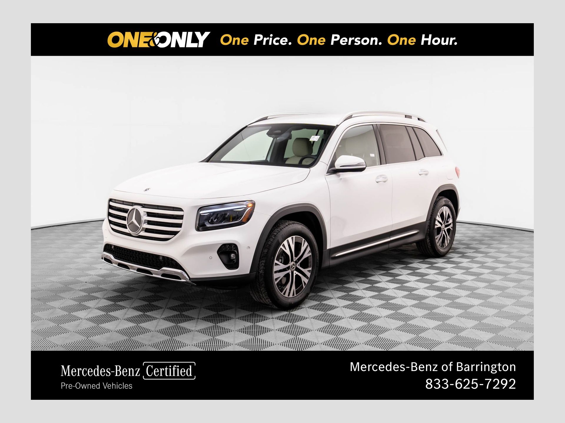 2025 Mercedes-Benz GLB Base's photo