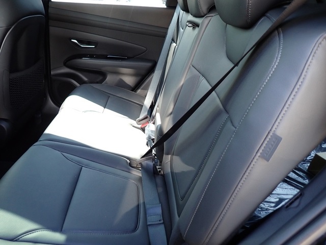 2025 Hyundai Tucson Limited photo 10