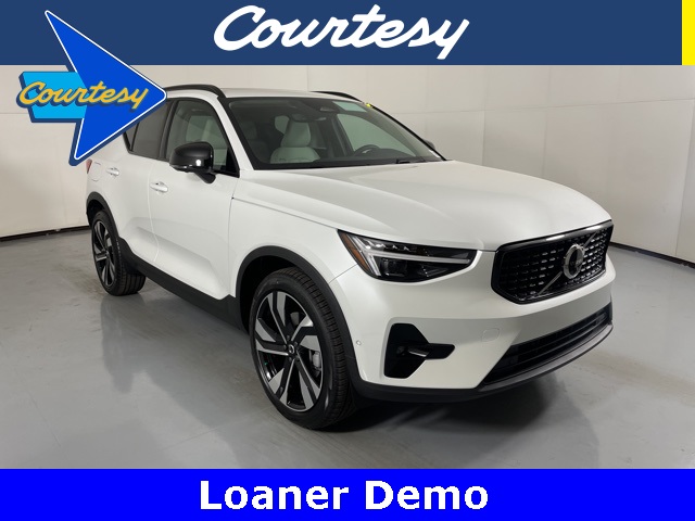 2026 Volvo XC40 Ultra's photo