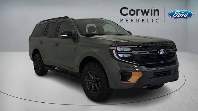 2025 Ford Expedition Tremor's photo