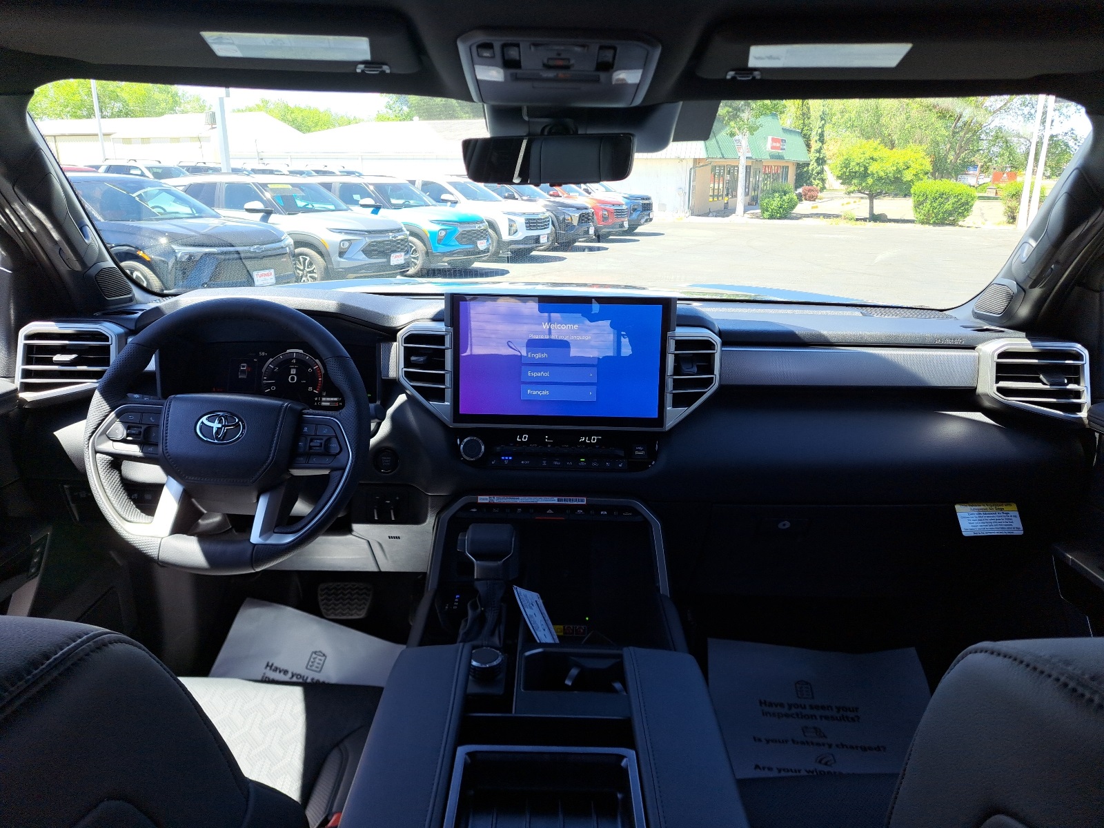 2025 Toyota Tundra Limited CrewMax photo 26