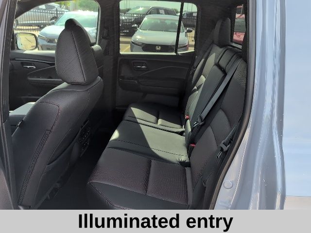 2025 Honda Ridgeline Black Edition photo 9