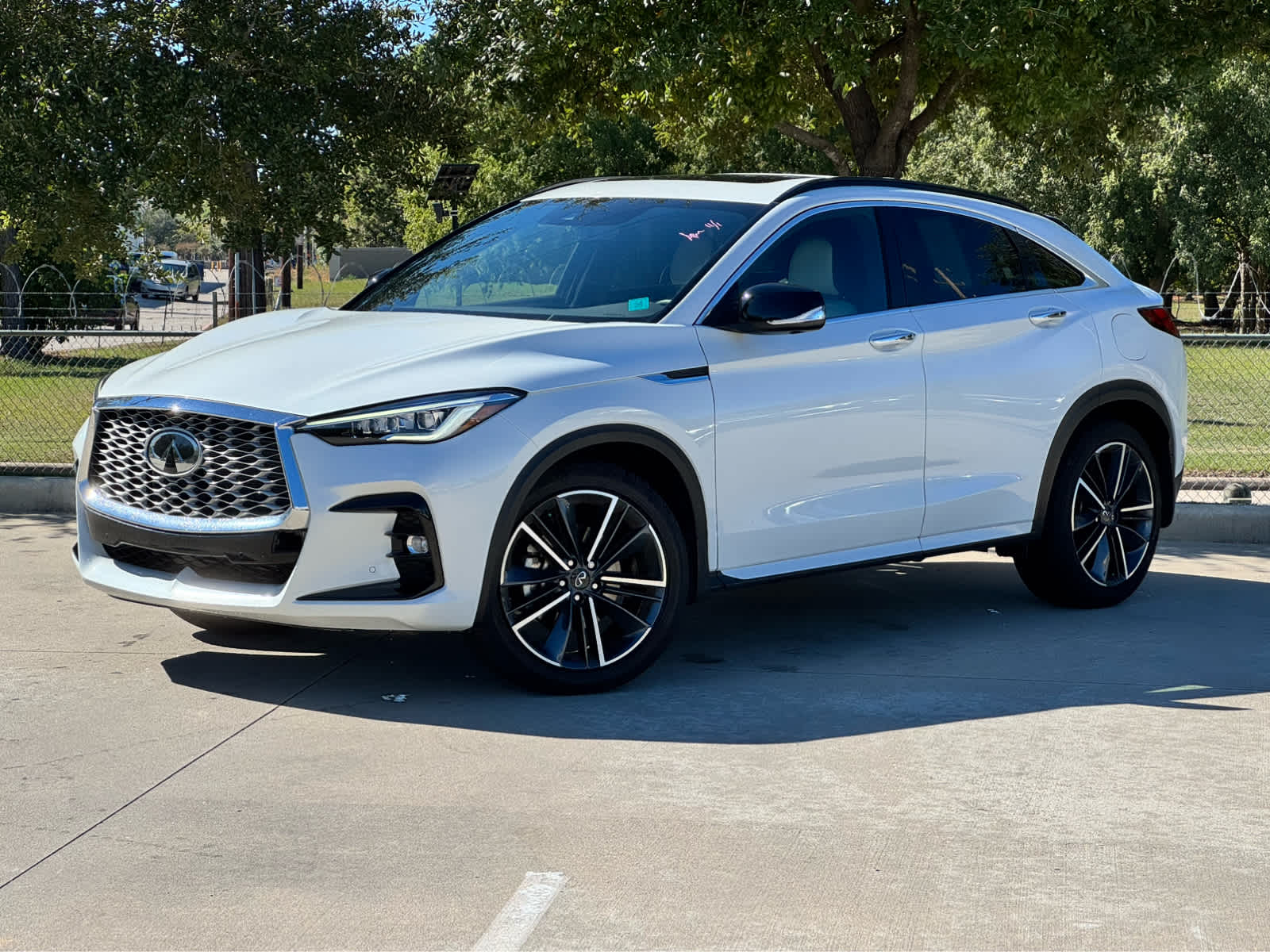 2025 INFINITI QX55 Essential's photo