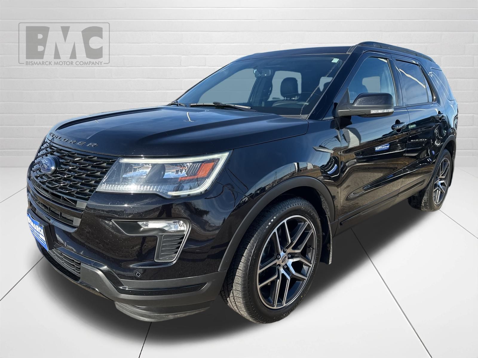2019 Ford Explorer Sport's photo